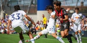 鲸鱼直播入口-记者：亚沙里在队内训练中因碰撞受伤，情况不太乐观&amp;amp;将进行检查