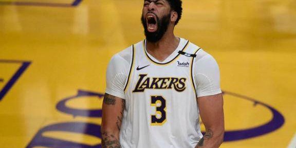 浓眉续约创历史最高均薪！湖人传奇五号位在此传承