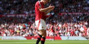 迪马：那不勒斯希望今日与曼联谈妥先租后买霍伊伦，总价4500万欧